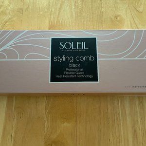 Soleil Styling Comb in Black – never used
